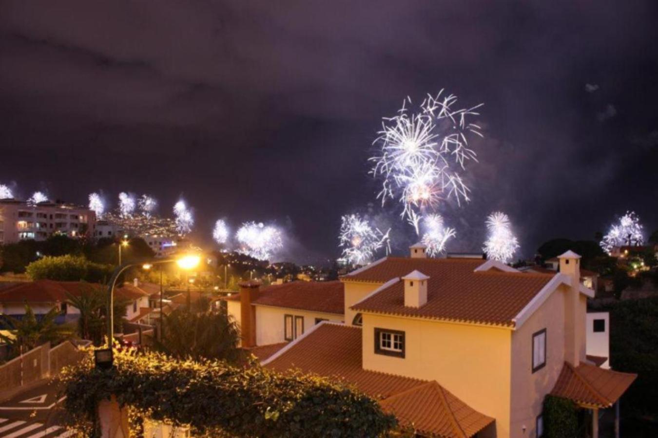 Hotel Casa Dos Amigos Panoramic View Funchal  Esterno foto